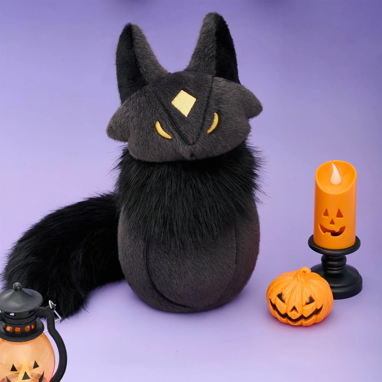 Mischief Feline Familiar Plush - Image 3
