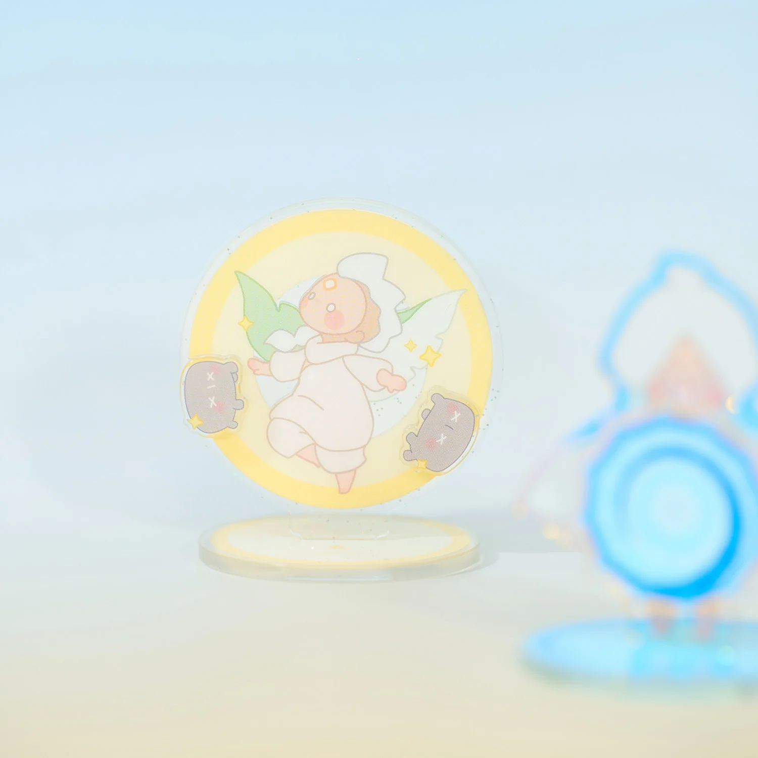 Sky Rotating Acrylic Stand - Image 5
